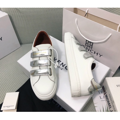 Givenchy Casual Shoes For Men #1027921