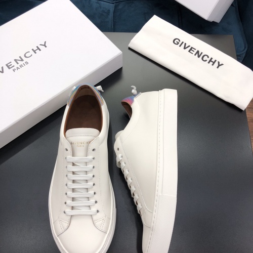 Givenchy Casual Shoes For Men #1027984