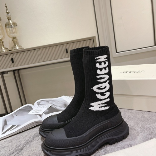 Alexander McQueen Boots For Women #1028659