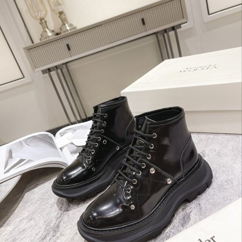 Alexander McQueen Boots For Women #1028690