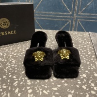 $108.00 USD Versace Slippers For Women #1019089
