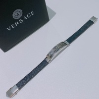 $42.00 USD Versace Bracelet #1019666