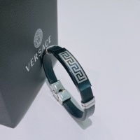 $42.00 USD Versace Bracelet #1019667