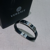 $42.00 USD Versace Bracelet #1019738