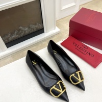 $92.00 USD Valentino Flat Shoes For Women #1019955