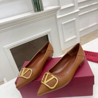 $92.00 USD Valentino Flat Shoes For Women #1019957