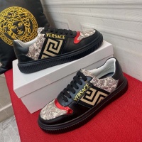 $72.00 USD Versace Casual Shoes For Men #1020157