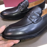 $98.00 USD Salvatore Ferragamo Leather Shoes For Men #1022574