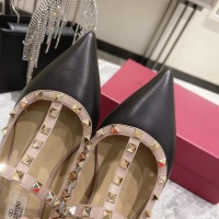 $92.00 USD Valentino Flat Shoes For Women #1024337