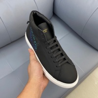 $76.00 USD Givenchy High Tops Shoes For Men #1025080