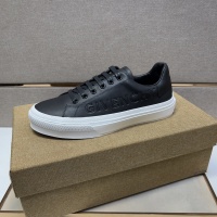 $76.00 USD Givenchy Casual Shoes For Men #1025185