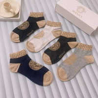 $27.00 USD Versace Socks #1025944