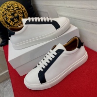 $72.00 USD Givenchy Casual Shoes For Men #1026935