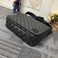 $68.00 USD Louis Vuitton AAA Man Messenger Bags #1028916