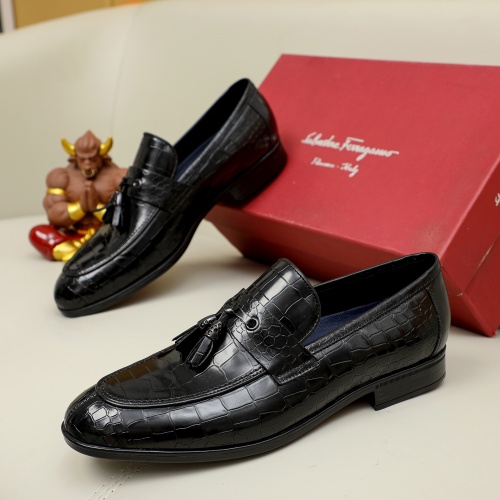 Salvatore Ferragamo Leather Shoes For Men #1029851