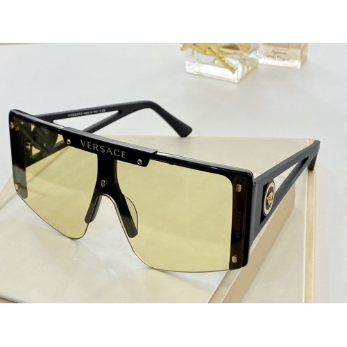 Versace AAA Quality Sunglasses #1029857