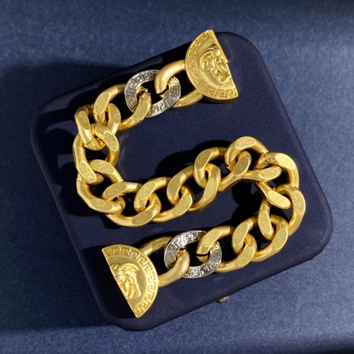 Replica Versace Bracelet #1030022 $34.00 USD for Wholesale
