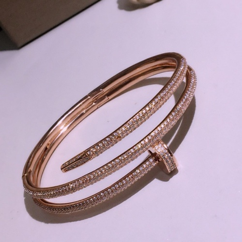 Cartier bracelets For Women #1030594