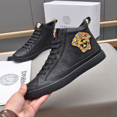 Versace High Tops Shoes For Men #1030887