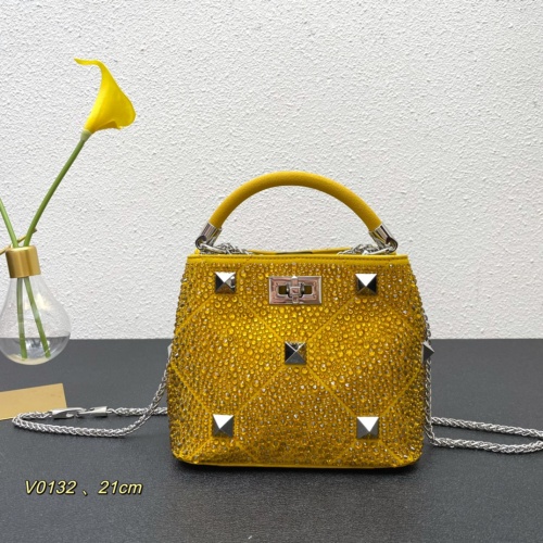 Valentino AAA Quality Messenger Bags For Women #1030967