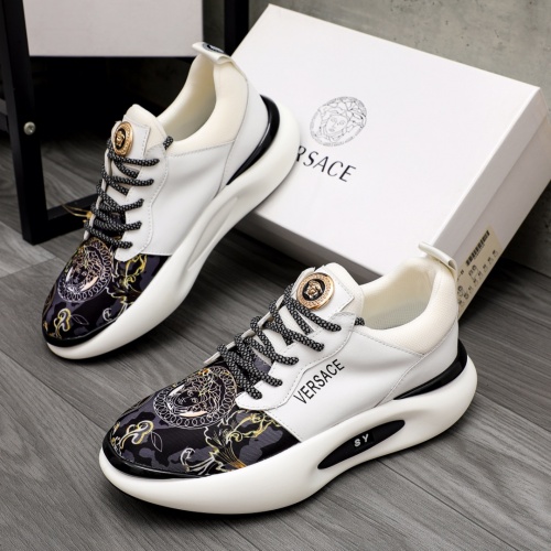 Versace Casual Shoes For Men #1030977
