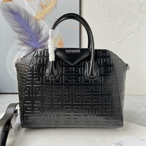 Givenchy AAA Quality Handbags For Women #1031138 $210.00 USD, Wholesale Replica Givenchy AAA Quality Handbags