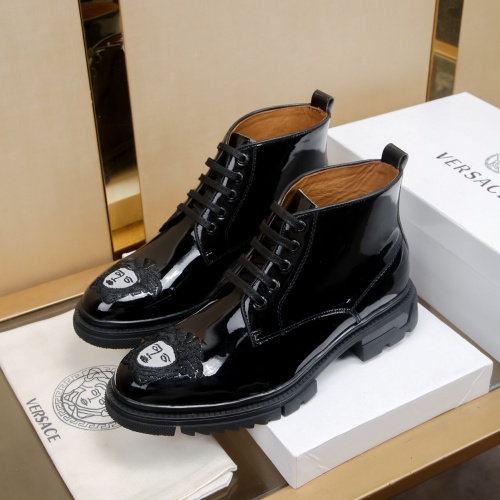 Versace Boots For Men #1031226