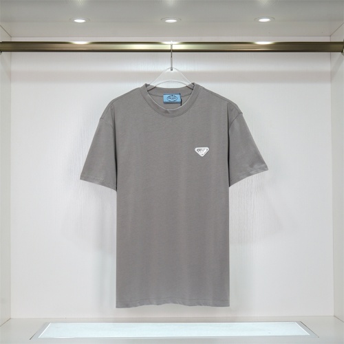 $32.00 USD Prada T-Shirts Short Sleeved For Unisex #1031551