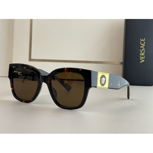 Versace AAA Quality Sunglasses #1033010