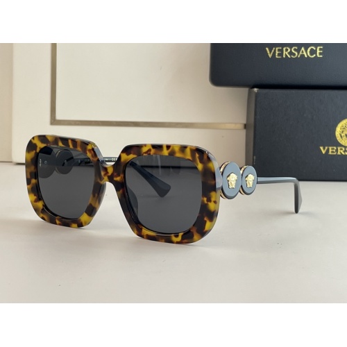 Versace AAA Quality Sunglasses #1033016