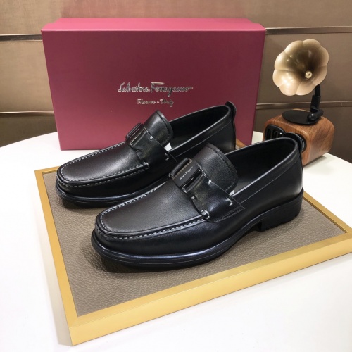 Salvatore Ferragamo Leather Shoes For Men #1033225
