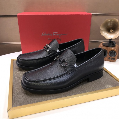 Salvatore Ferragamo Leather Shoes For Men #1033231