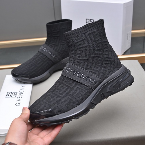 $92.00 USD Givenchy Boots For Men #1033278