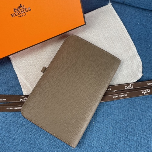 Replica Hermes AAA Quality Wallets #1033467 $60.00 USD for Wholesale