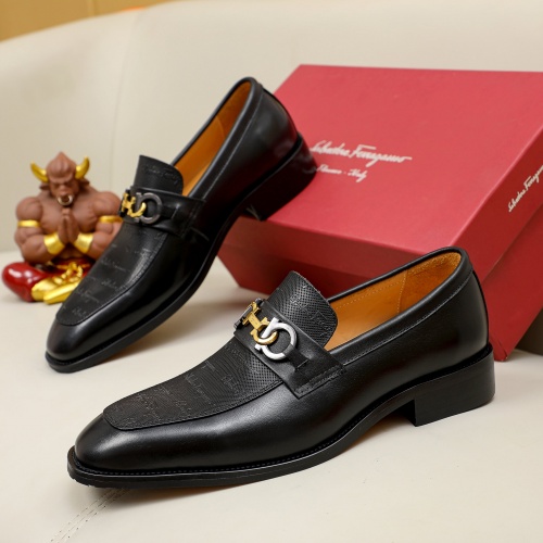 Salvatore Ferragamo Leather Shoes For Men #1033632