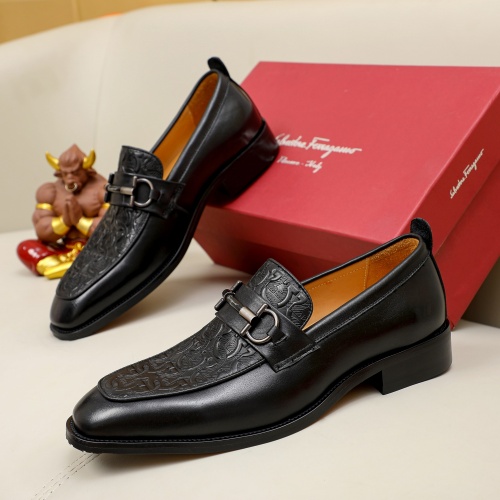 Salvatore Ferragamo Leather Shoes For Men #1033634