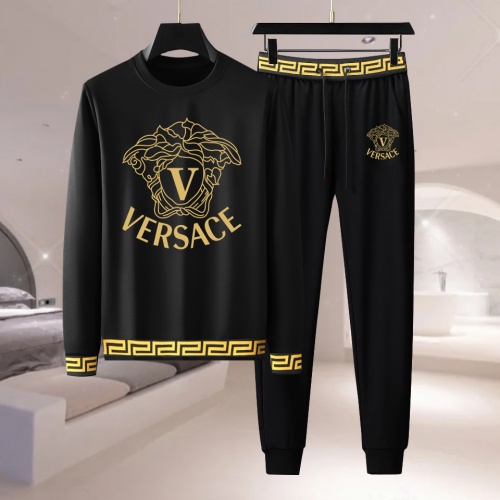 Versace Tracksuits Long Sleeved For Men #1033972
