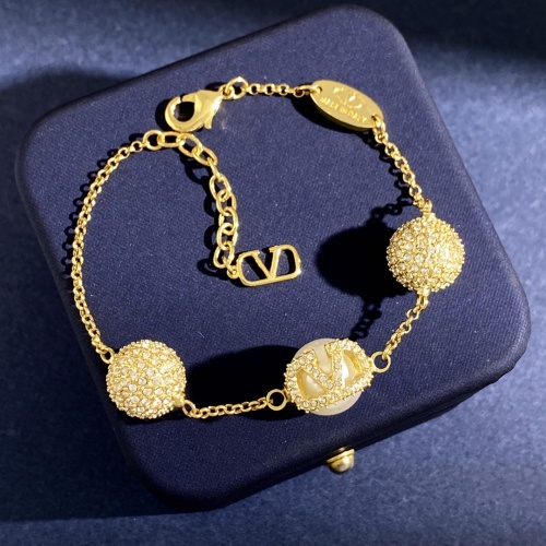 Valentino Bracelet For Women #1034001
