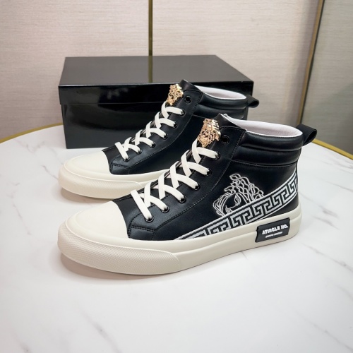 Versace High Tops Shoes For Men #1034474