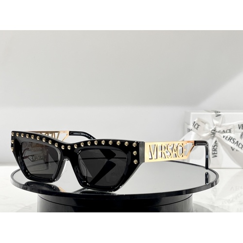 Versace AAA Quality Sunglasses #1035798 $68.00 USD, Wholesale Replica Versace AAA Quality Sunglasses