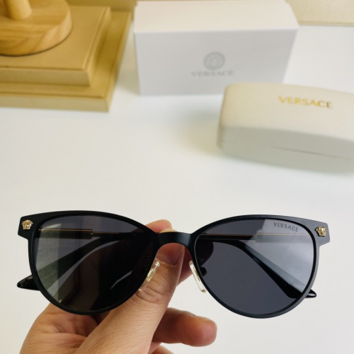 Versace AAA Quality Sunglasses #1035839