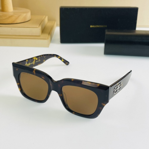 Balenciaga AAA Quality Sunglasses #1036172
