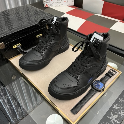 D&G High Top Shoes For Men #1036401
