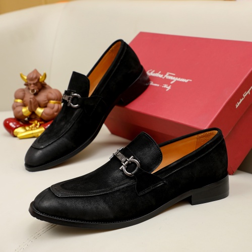 Salvatore Ferragamo Leather Shoes For Men #1036537