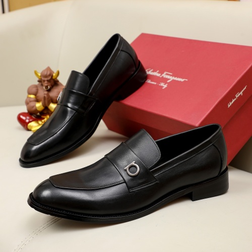 Salvatore Ferragamo Leather Shoes For Men #1036544