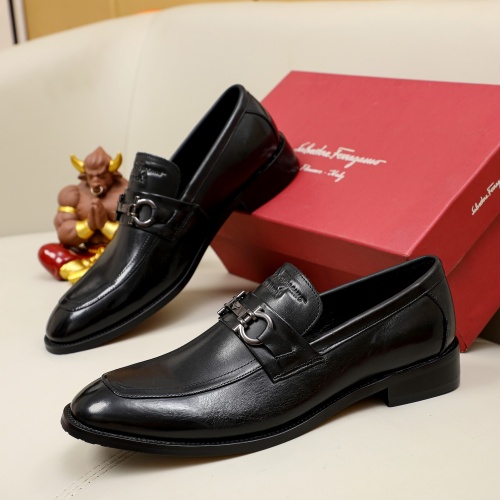 Salvatore Ferragamo Leather Shoes For Men #1036547