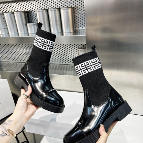 Givenchy Boots For Women #1037492
