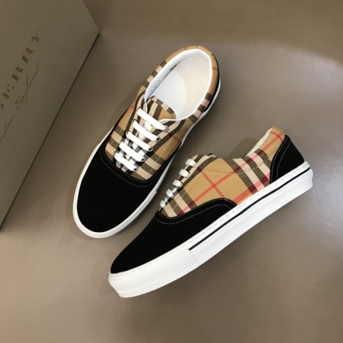 Burberry Casual Shoes For Men #1037612