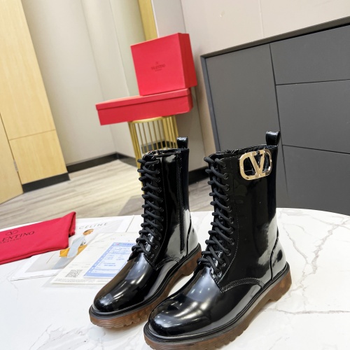 Valentino Boots For Women #1037907