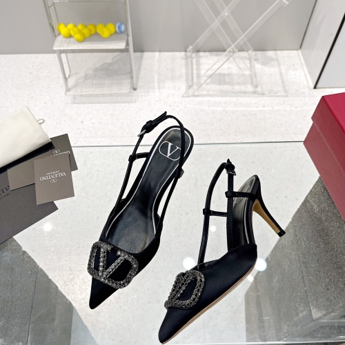 Valentino Sandal For Women #1038117
